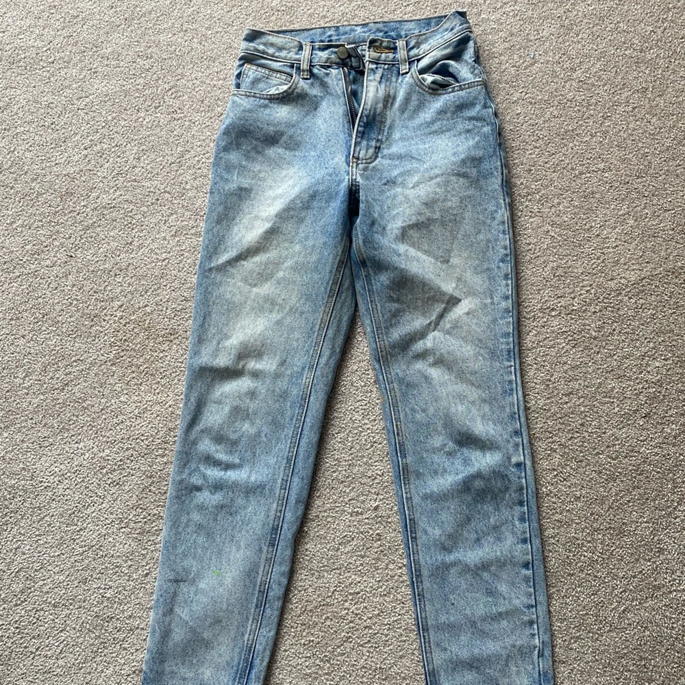 Brandy Melville Jane Mom Jean
